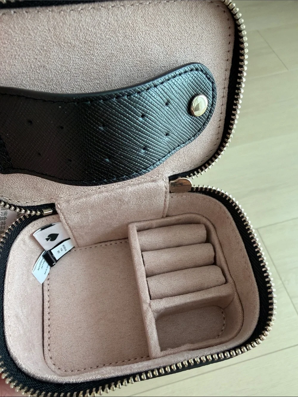 kate spade Black Small Zip Cosmetic Case